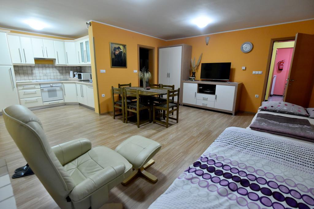 Apartment Anja Зрече Екстер'єр фото